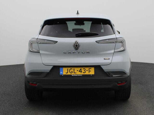 Renault CAPTUR 1.8 E-Tech full hybrid 160 techno | 360 Camera