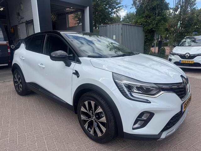 Renault CAPTUR 1.6 E-Tech Hybrid 145 Intens+Camera!!