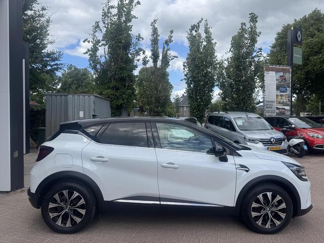 Renault CAPTUR 1.6 E-Tech Hybrid 145 Intens+Camera!!
