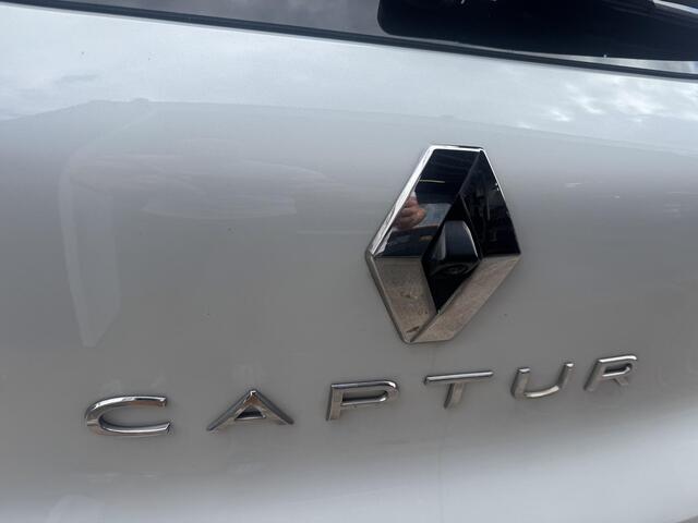 Renault CAPTUR 1.6 E-Tech Hybrid 145 Intens+Camera!!