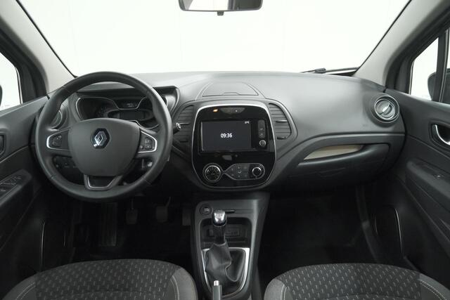 Renault CAPTUR TCe 90 Intens | Trekhaak | Navigatie | Parkeersensoren | Climate Control