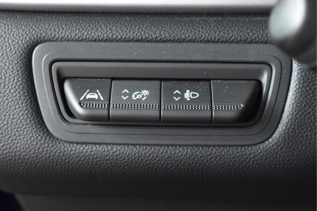Renault CAPTUR 1.6 E-Tech Hybrid 145 pk Intens Bi-Tone | NL-Auto | Trekhaak | Camera | Carplay/Android | DAB | Keyless | LED | Sfeerverlichting