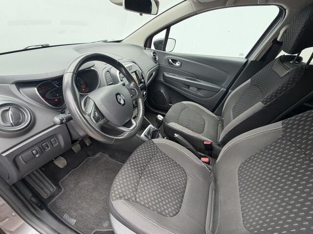 Renault CAPTUR 0.9 TCe Intens Nav/Cruise Camera Keyless Hoogzitter Orig.NL Voll.Onderhouden!
