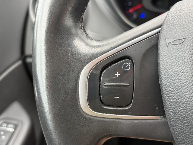Renault CAPTUR 0.9 TCe Intens Nav/Cruise Camera Keyless Hoogzitter Orig.NL Voll.Onderhouden!