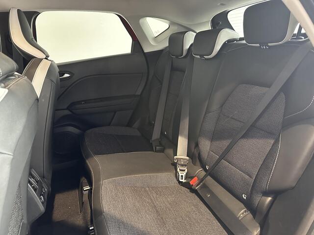 Renault CAPTUR 1.6 E-Tech full hybrid 145 techno TREKHAAK | ALL-SEASON BANDEN | ACHTERUITRIJCAMERA | PARKEERSENSOREN VOOR-/ACHTER |