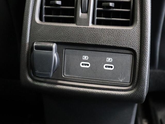 Renault CAPTUR E-Tech full hybrid 160pk esprit Alpine | Elektrisch verstelbare bestuurderstoel | Stoel en stuurverwarming | Dodehoek detectie | Rondomzicht camera |