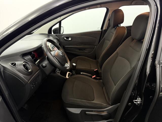Renault CAPTUR 0.9 TCe Intens Airco, Parkeersensoren, Navi, Keyless start, Cruise control, A start stop, Lichtmetalen velgen