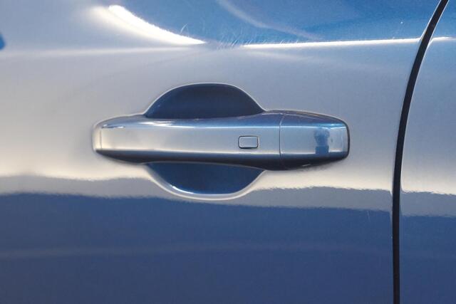 Renault CAPTUR 1.6 Plug-in Hybrid 160 Intens | Camera | 9.3 Inch Groot Scherm | Navigatie