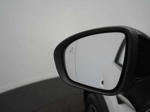 Renault CAPTUR TCe 155 EDC Initiale Paris - RIJKLAARPRIJS - 155 pk! - Automaat - Rondomzichtcamera - Trekhaak - Dealeronderhouden