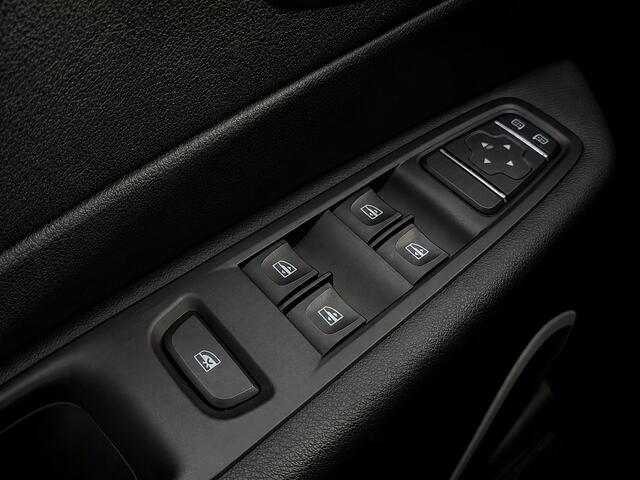 Renault CAPTUR 0.9 TCe Zen Airco, Cruise Control, Trekhaak, Stuurbekrachtiging