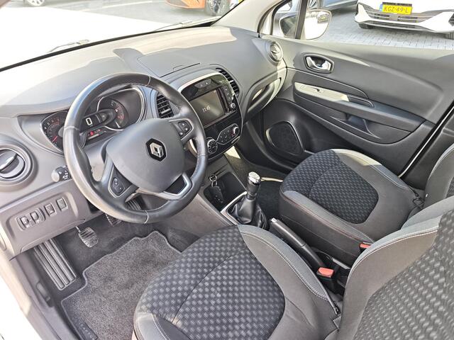 Renault CAPTUR 1.2 TCe Intens incl. Trekhaak!