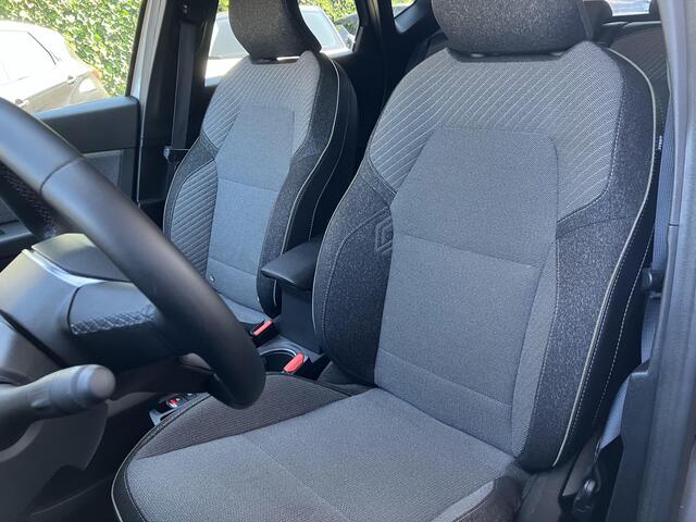 Renault CAPTUR 1.6 E-Tech full hybrid 145 techno