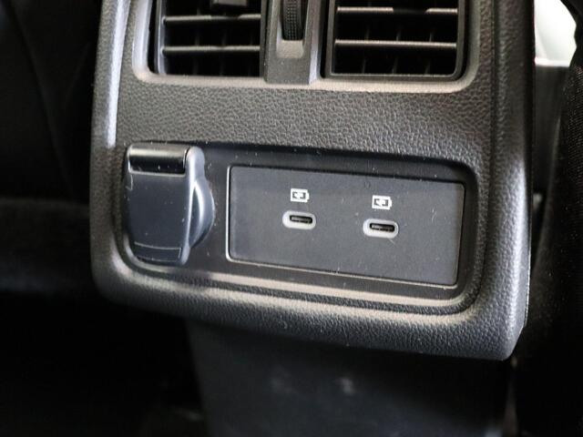 Renault CAPTUR 1.6 E-Tech full hybrid 145 Esprit Alpine | Stuurwielverwarming | Achteruitrijcamera | Adaptieve cruise control | Navigatie |