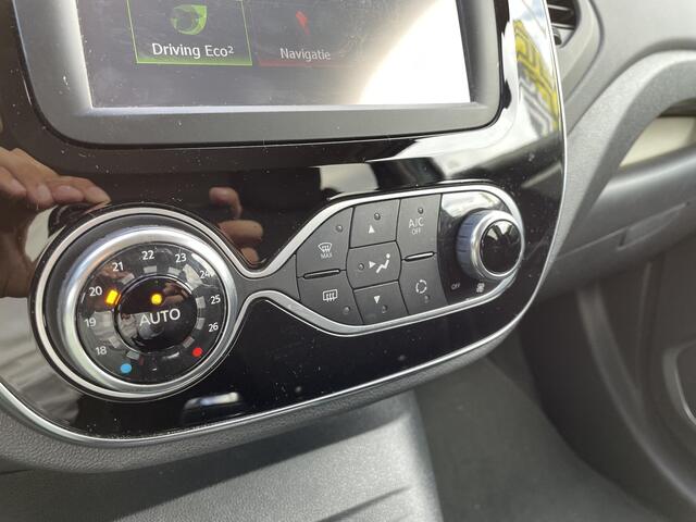 Renault CAPTUR 0.9 TCe Limited | Trekhaak | Stoelverwarming | Parkeersensoren achter | Climate Control | Keyless Entry & Start
