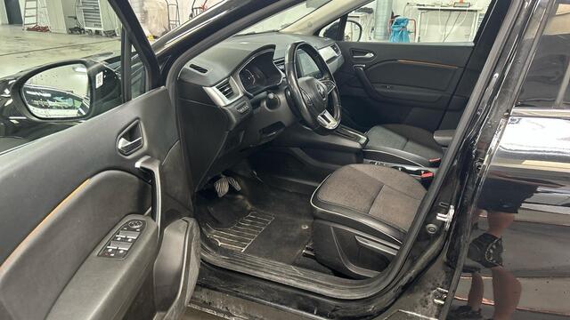 Renault CAPTUR 1.3 TCe 140 Intens
