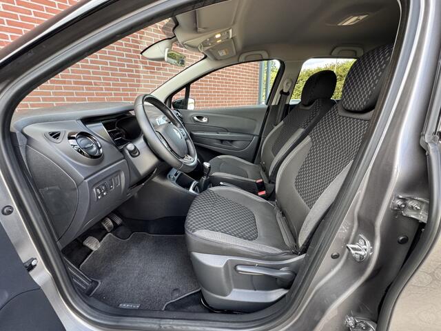Renault CAPTUR 0.9 TCe Intens NAV CRUISE CLIMA PDC CAMERA LMV DAB BLUETOOTH