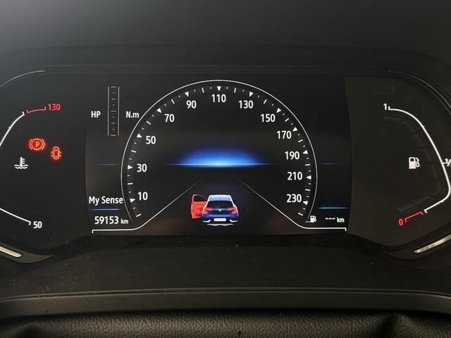 Renault CAPTUR 1.3 TCe 140 Initiale Paris | Leder | Stoelverwarming | BOSE-Audio | Trekhaak |
