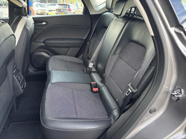 Renault CAPTUR 1.6 E-Tech Plug-in Hybrid 160 Camera I Navi I LED
