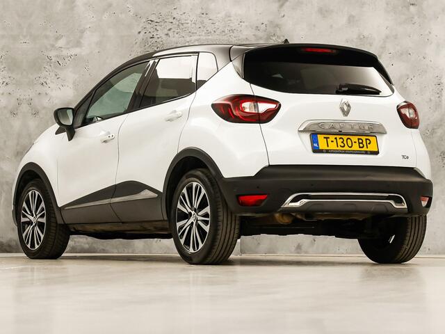 Renault CAPTUR 1.2 TCe Initiale Paris (PANORAMADAK, NAVIGATIE, LEDER, STOELVERWARMING, CLIMATE, CAMERA, SPORTSTOELEN, GETINT GLAS, CRUISE, NIEUWSTAAT)