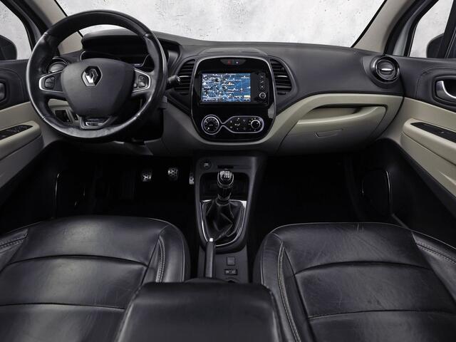 Renault CAPTUR 1.2 TCe Initiale Paris (PANORAMADAK, NAVIGATIE, LEDER, STOELVERWARMING, CLIMATE, CAMERA, SPORTSTOELEN, GETINT GLAS, CRUISE, NIEUWSTAAT)