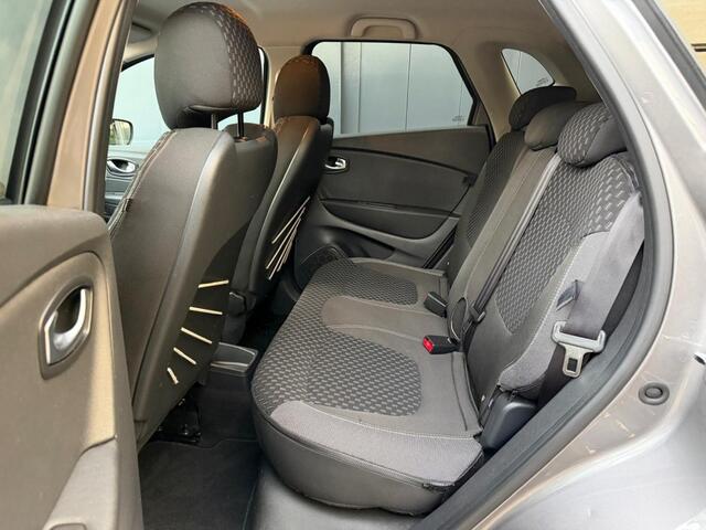Renault CAPTUR 0.9 TCE Intens Two-tone lak, zwarte velgen
