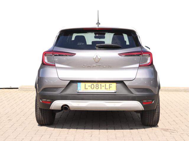 Renault CAPTUR 1.3 TCe 130 Zen EDC AUTOMAAT / ALL SEASON / STOELVERWARMING