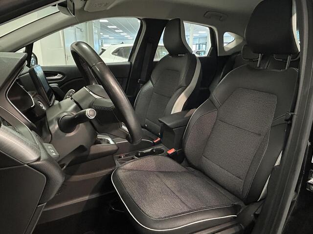 Renault CAPTUR 1.0 TCe 100 Intens | Parkeersensor | Climate control | Navigatie | Trekhaak | Stoelverwarming | Cruise control | LED | Dakrailing |