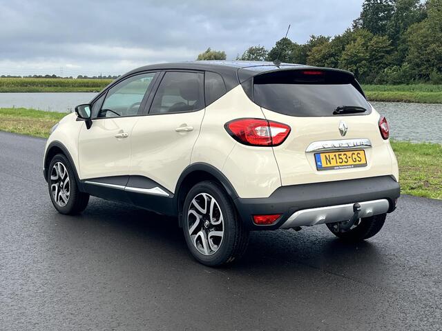 Renault CAPTUR 1.2 TCe Xmod Clima, cruise, stoelverwarming, camera, pdc achter, trekhaak