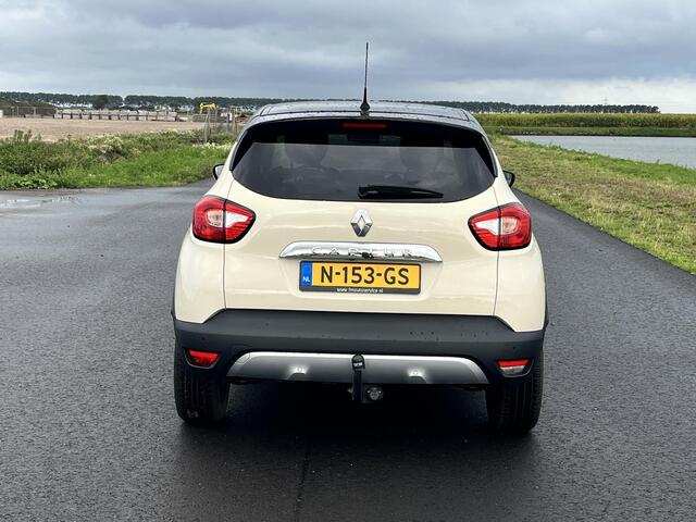 Renault CAPTUR 1.2 TCe Xmod Clima, cruise, stoelverwarming, camera, pdc achter, trekhaak