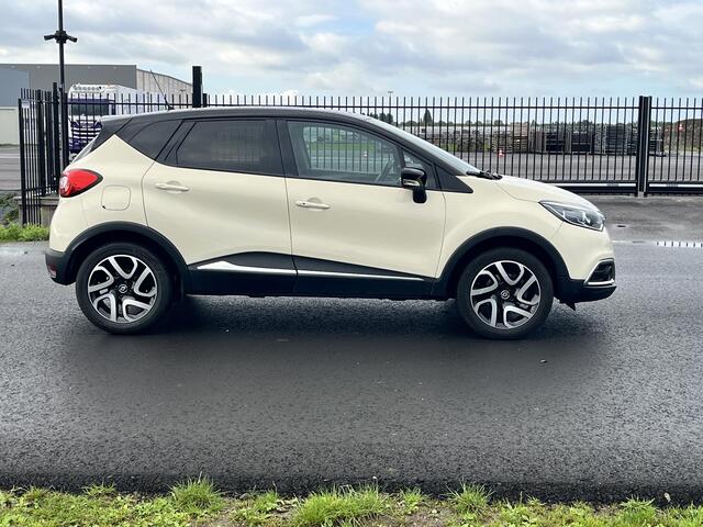 Renault CAPTUR 1.2 TCe Xmod Clima, cruise, stoelverwarming, camera, pdc achter, trekhaak