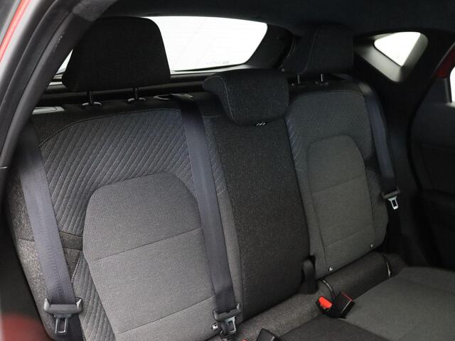 Renault CAPTUR 1.0 TCe 90 techno | Stoel-stuur verwarming | Navigatie | Achteruitrijcamera | Cruise control |