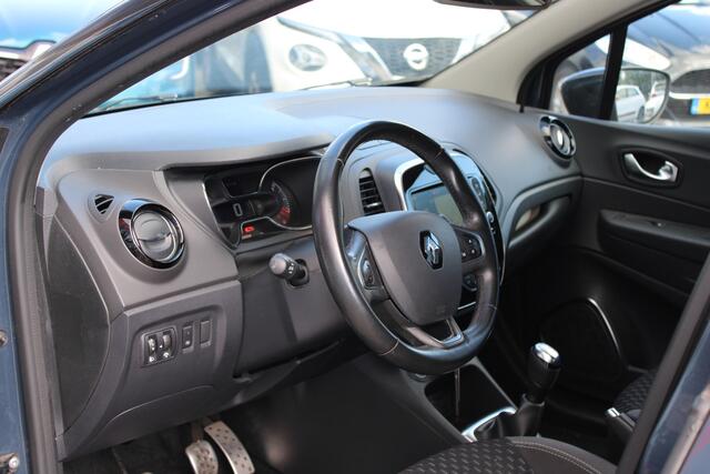 Renault CAPTUR 0.9 TCe Intens//Ecc//Navi//Camera!!
