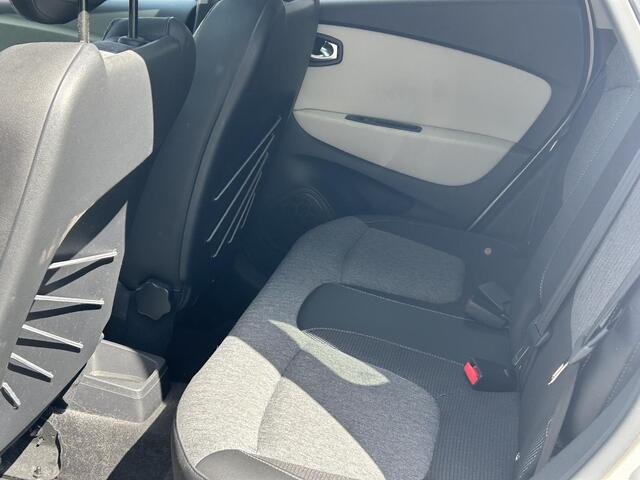Renault CAPTUR 1.3 TCe Intens Automaat | Navigatie | Parkeersensoren | Panoramadak | Cruise Control |