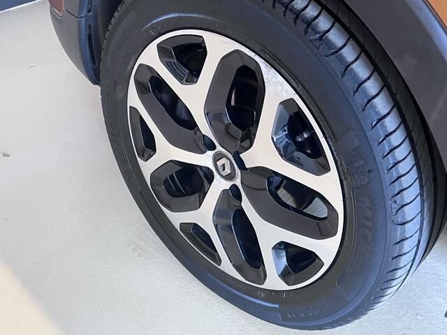 Renault CAPTUR 1.2 Intens * 12 mnd BOVAG garantie * Trekhaak