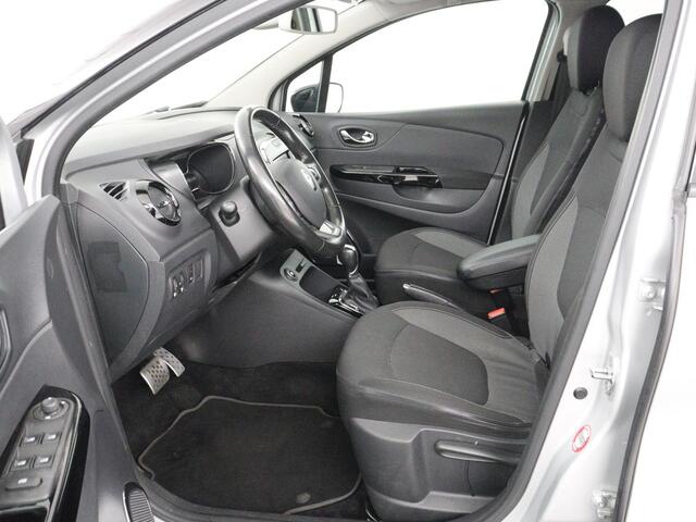 Renault CAPTUR 1.2 TCe Dynamique | Automaat | Camera | Navigatie | Climate control | Keyless | Cruise control | Parkeerhulp | Bluetooth | Getint glas