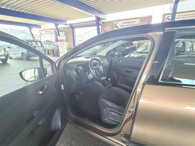 Renault CAPTUR 1.2 TCe Intens Clima | Keyless | Navi | Camera | PDC voor en achter.