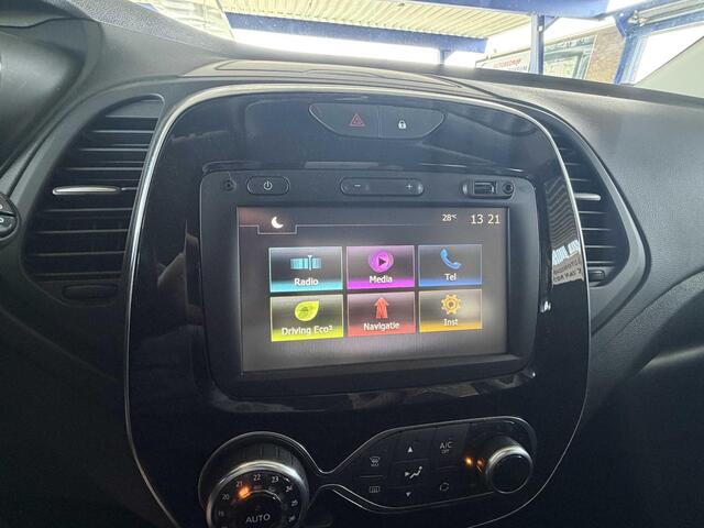 Renault CAPTUR 1.2 TCe Intens Clima | Keyless | Navi | Camera | PDC voor en achter.