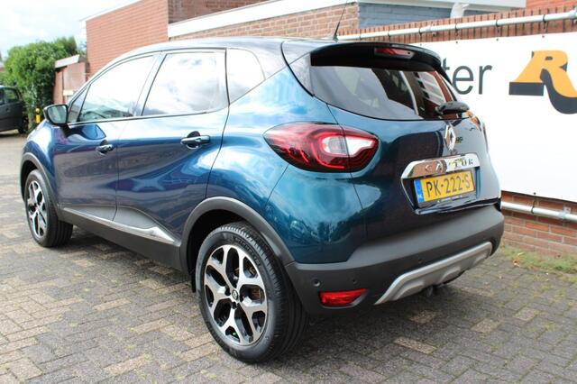 Renault CAPTUR TCe 90 pk Intens met o.a. afn.trekhaak/dode hoek waarschuwing/etc.