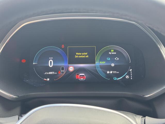 Renault CAPTUR 1.6 E-Tech Plug-in Hybrid 160 Intens | 98% Soh | Navi Groot | Stoelverwarming | Achteruitrijcamera | Climate Control | Key-less | Lichtemetaal |