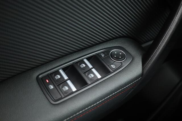 Renault CAPTUR 1.3 mild hybrid 160 R.S. Line | Rijklaar! | Adapt. Cruise | 360cam | Apple Carplay | Navi | Keyless | Park Assist | Dodehoekdet.
