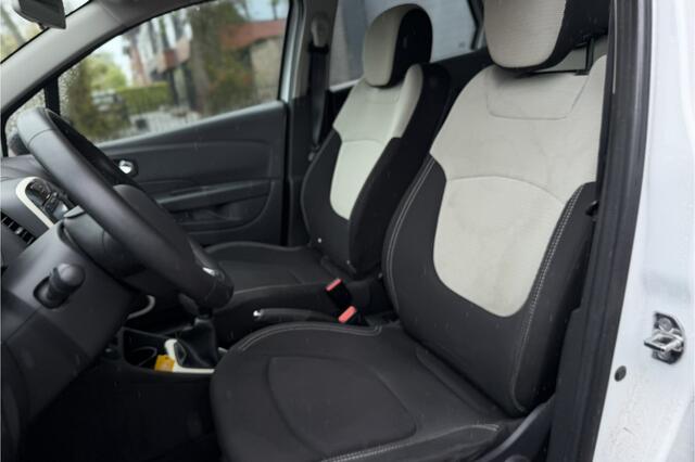 Renault CAPTUR 0.9 TCe Intens | Keyless | Cruise Control | Airco