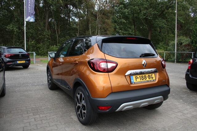 Renault CAPTUR 1.2 TCe Intens, PDC, Camera, Cruise, Lichtm.velgen