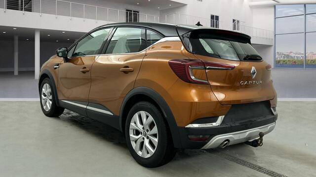 Renault CAPTUR 1.3 TCe 130 Intens Camera