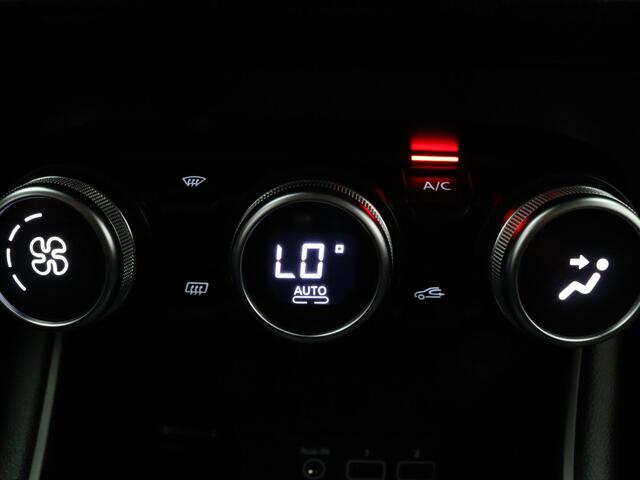 Renault CAPTUR 100pk TCe Intens Apple Carplay/Android Auto | Climate