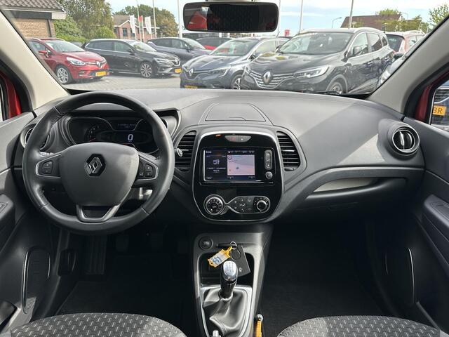 Renault CAPTUR 0.9 TCe Intens | 1E EIGENAAR! | TREKHAAK | CAMERA | PARKEERSENSOREN V+A | CRUISE | CLIMATE | CARPLAY