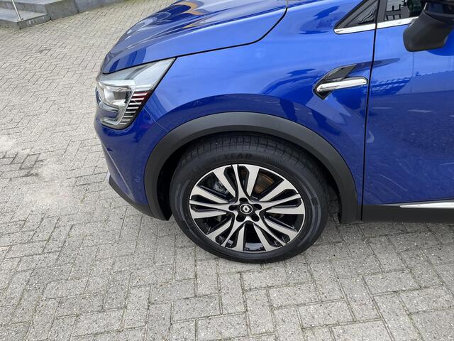 Renault CAPTUR 1.6 E-Tech full hybrid 145 iconic AUTOMAAT l SCHUIF KANTEL DAK / LEDEREN INTERIEUR / STOELVERWARMING / STUURWIEL VERWARMING