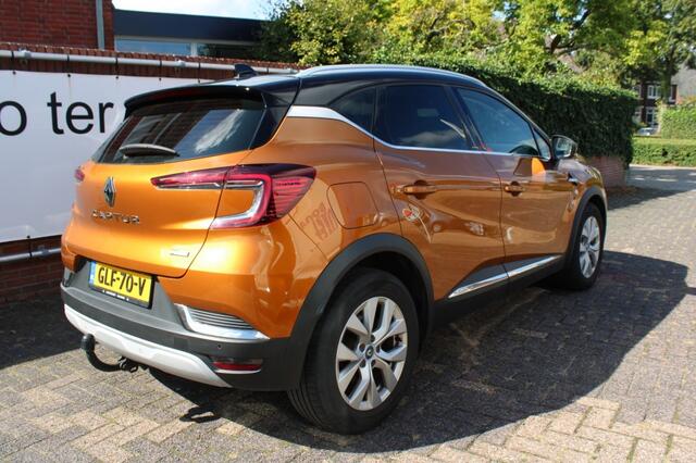 Renault CAPTUR 1.6E Plug In Hybrid 160 pk Intens met o.a. stoelverwarming