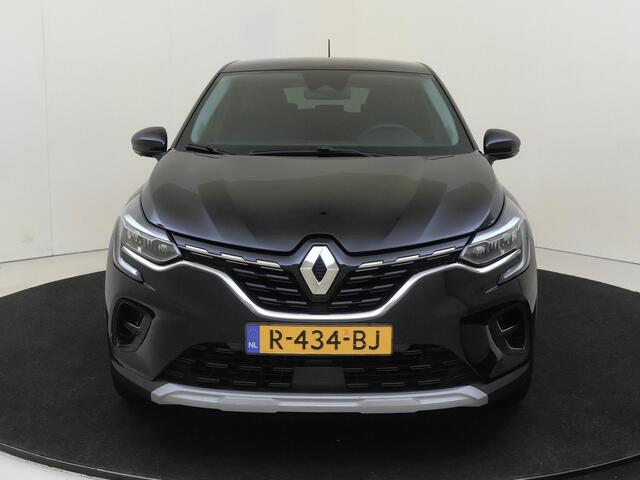 Renault CAPTUR 1.3 TCe 140 Intens | Navigatie | Parkeersensoren | Trekhaak | LM Velgen |