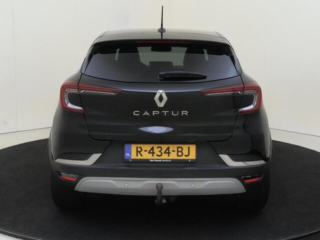 Renault CAPTUR 1.3 TCe 140 Intens | Navigatie | Parkeersensoren | Trekhaak | LM Velgen |