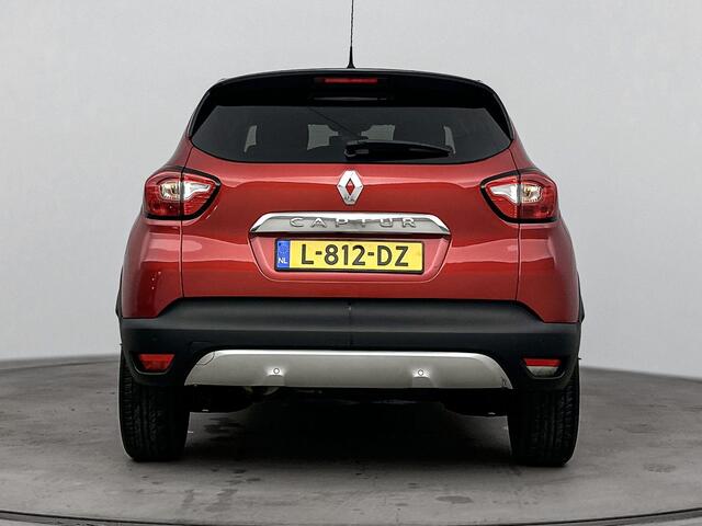 Renault CAPTUR 1.2 TCe Xmod 120PK | Automaat | Navigatie | Stoelverwarming | Achteruitrijcamera | Climate Control | Half-Lederen Bekleding